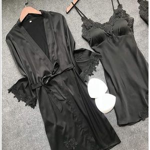 Women’s sleepwear 4 Pcs black